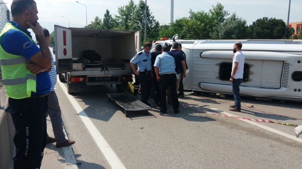 Bursada Bayram Öncesi Yollar Kan Gölüne Döndü