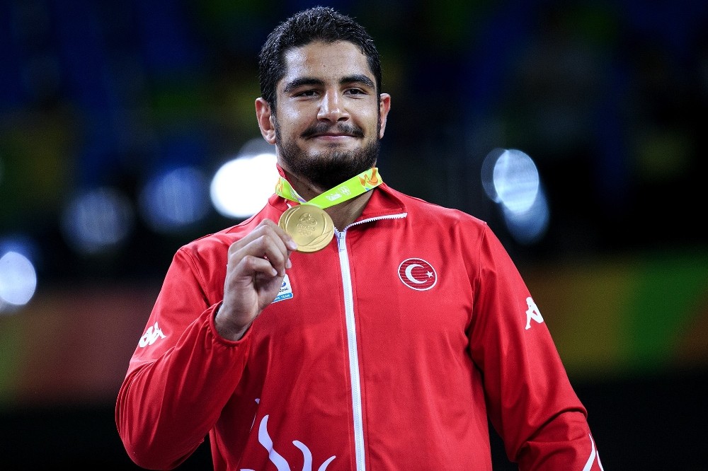 Olimpiyat Ve Dünya Şampiyonu Taha Akgül, Tmok Sporcu Komisyonu Başkanı Oldu