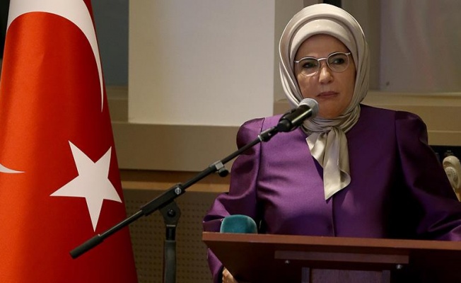 EMİNE ERDOĞAN: TERÖRİSTLER VE DESTEKÇİLERİ HAK ETTİKLERİ CEZAYI BULACAK