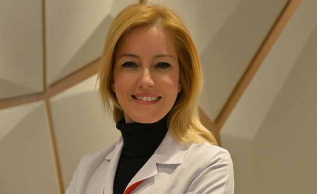 Anne Gripken Bebeğini Emzirmeye Devam Edebilir mi?