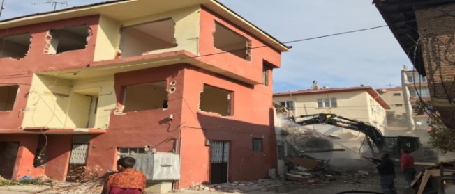GEMLİK KAMULAŞTIRMALARLA NEFES ALIYOR