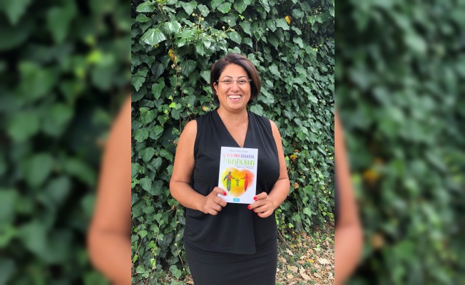 Ebru Demirhan'ın ''Çocuğumla Beraber İyileşiyorum'' Adlı Yeni Kitabı Yayınlandı