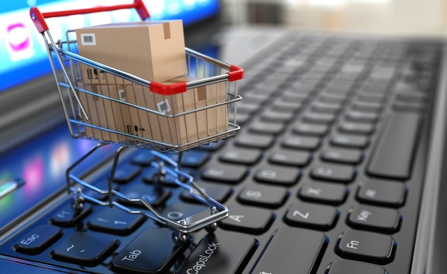 Kara Cuma alarmı: 2018’de popüler e-ticaret siteleri de veri hırsızı zararlı yazılımların hedefi oldu