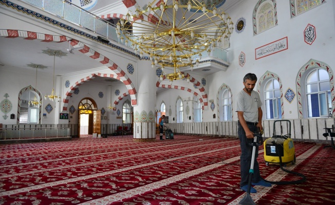 Yıldırım'da İbadethanelere Özel Bakım