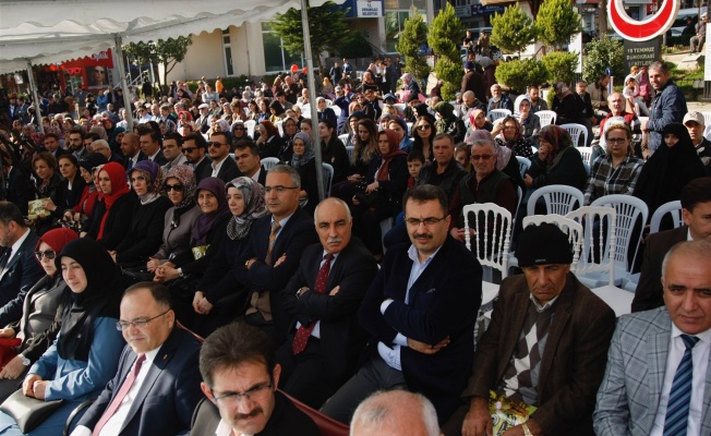 Zeytin Festivalinde 40. Yıl Coşkusu