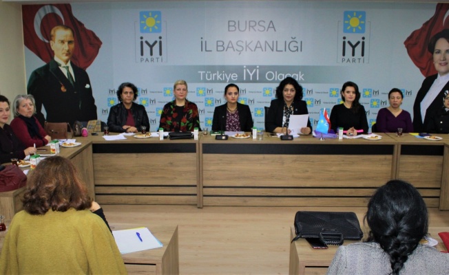 5 ARALIK KADINA SEÇME VE SEÇİLME HAKKI TANINMASI YIL DÖNÜMÜ