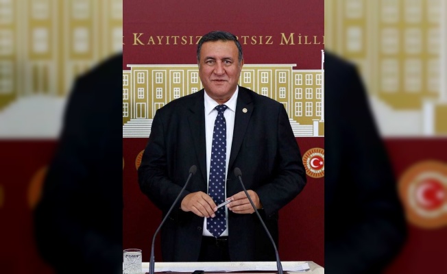 Akdeniz Meyve Sineği ülkenin yarısından fazlasını esir aldı