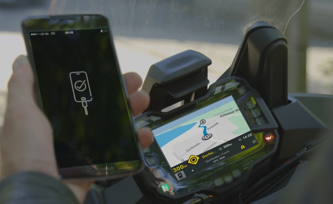 BOSCH'TAN MYSPIN İLE MOTOSİKLET SÜRÜCÜLERİ İÇİN DAHA FAZLA GÜVENLİK, SAHA AZ DİKKAT DAĞINIKLIĞI!