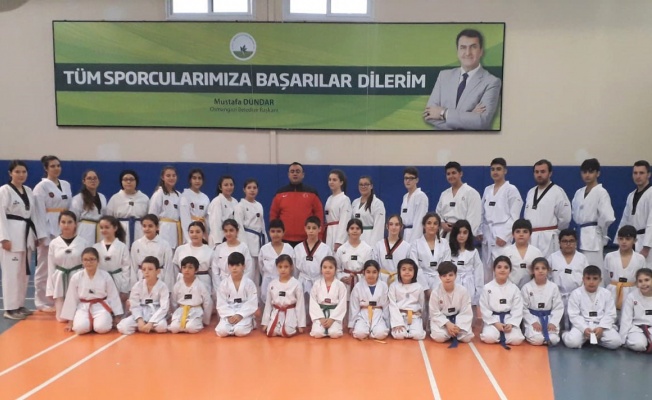 OSMANGAZİLİ TAEKWONDOCULARIN KUŞAK HEYECANI