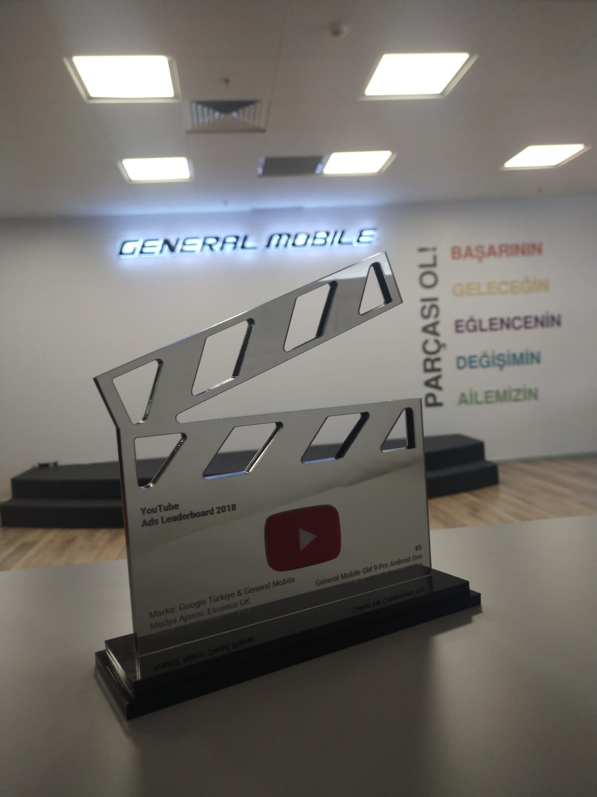 GM 9 PRO REKLAMIYLA DA PARLIYOR