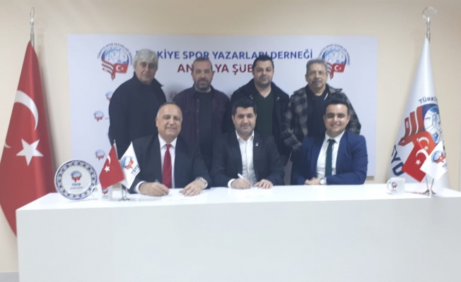 TSYD ANTALYA ŞUBESİ İLE DÜNYA GÖZ HASTANESİ ARASINDA SAĞLIK PROTOKOLÜ İMZALANDI