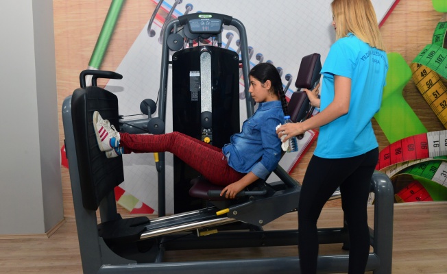 YILDIRIMLI KADINLARDAN SPOR MERKEZLERİNE YOĞUN İLGİ