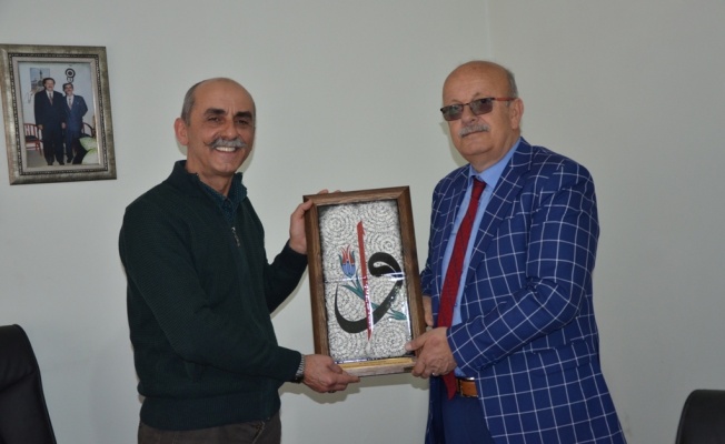 BAŞKAN SARGIN'DAN HERSEKLİ'YE PLAKET