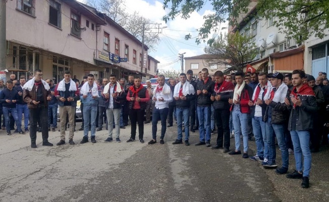 BAŞKAN AYDIN, YENİKÖY'DE ASKER EĞLENCESİNE KATILDI.