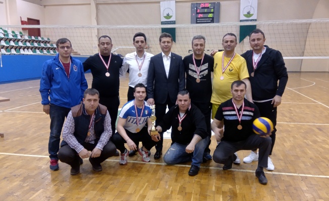 BİRİMLER ARASI VOLEYBOL TURNUVASI SONA ERDİ
