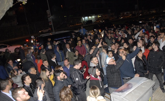 ERDEM, SEÇİM ZAFERİNİ NİLÜFERLİLER'LE KUTLADI