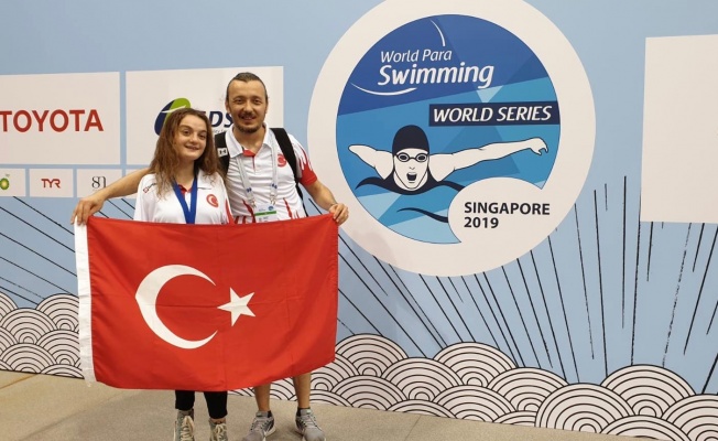 SÜMEYYE BOYACI SPONSOR DESTEĞİ İLE GİTTİĞİ SİNGAPUR'DAN DA ALTIN MADALYA İLE DÖNDÜ
