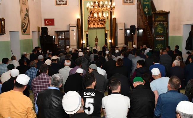 TERAVİH PROGRAMLARI İSHAKPAŞA’DAN BAŞLADI