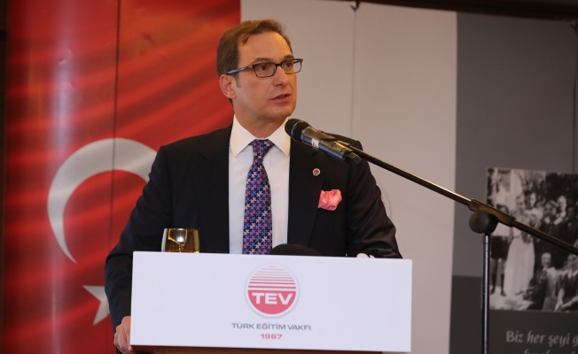 turk egitim vakfi bursu ile 74 genc