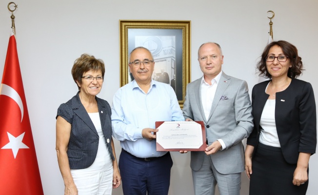 Turk Kizilay Bursa Ilk Yardim Egitimleri Ile Oncu Olmaya Devam Ediyor