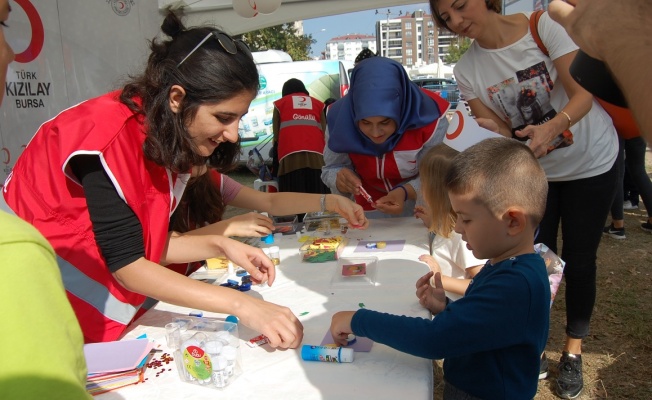 ÇOCUK YETENEK ŞENLİĞİNE TÜRK KIZILAY ÇADIRI DAMGA VURDU