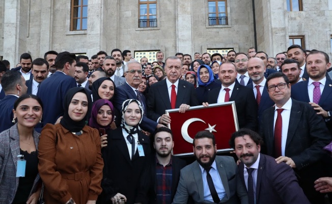 AK PARTİ BURSA YILDIRIM GENÇLİK KOLLARI’NDAN ANKARA ÇIKARMASI!