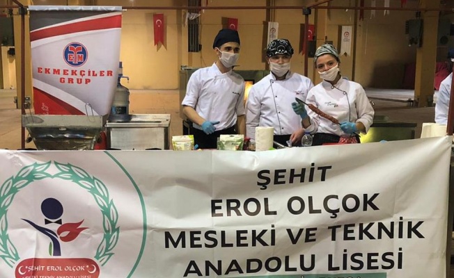 GASTRO WORLD MASTER CHEFS’E ŞEHİT EROL OLÇOK MTAL DAMGASI