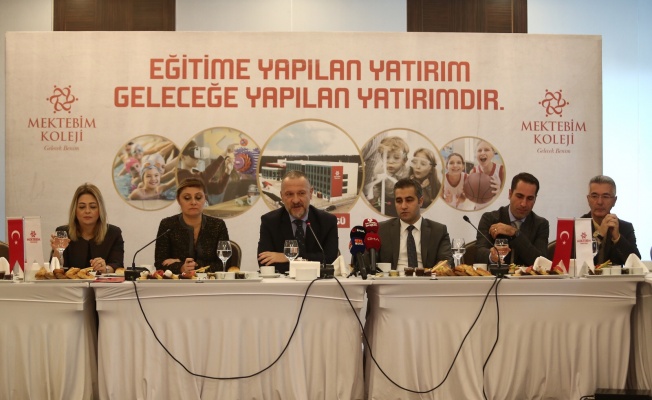 Eğitim sektöründe nitelik üzerinde değil, nicelik üzerinde duruluyor.
