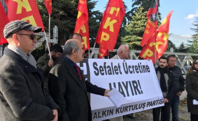 HALKIN KURTULUŞ PARTİSİ AİLE, ÇALIŞMA VE SOSYAL HİZMETLER BAKANLIĞI ÖNÜNDE SEFALET ÜCRETİNE DÖNÜŞEN ASGARİ ÜCERETİ PROTESTO ETTİ