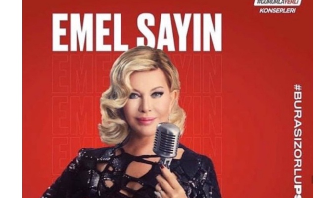 EMEL SAYIN ZORLU PSM SAHNESİNDE ZAMANA YOLCULUK YAPTIRDI