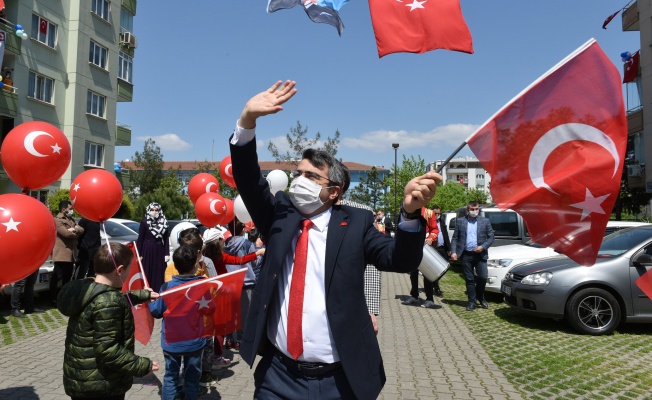 BAŞKAN YILMAZ’DAN ‘DEMOKRASİ VE MİLLİ BİRLİK’ MESAJI