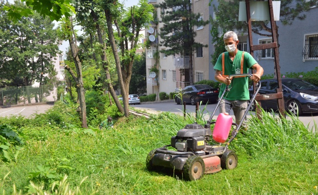 PARK VE BAHÇELERDE YOĞUN MESAİ