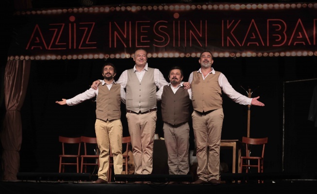 “Aziz Nesin Kabare” Nilüfer’de sahnelendi