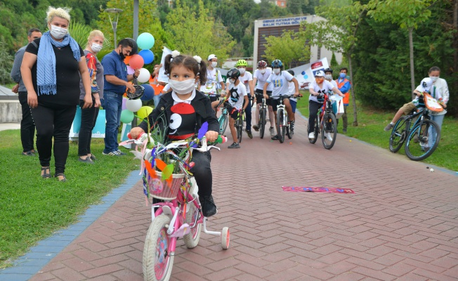 Yıldırımlı minikler harekete geçti