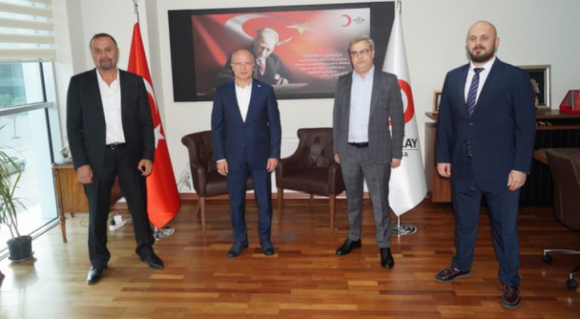 Bursa'da Kızılay bağışçılarından eğitime destek