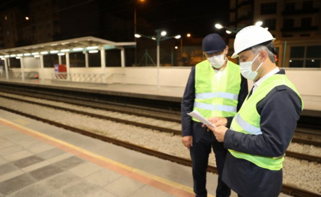 Bursa'da raylarda konforlu ulaşım mesaisi