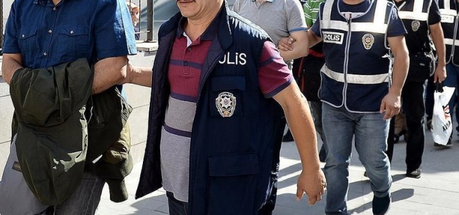 Bursa merkezli FETÖ operasyonu: 13 kişi yakalandı!