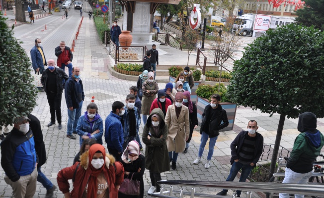 Orhangazi'de işverenlerle iş arayanlar buluşuyor