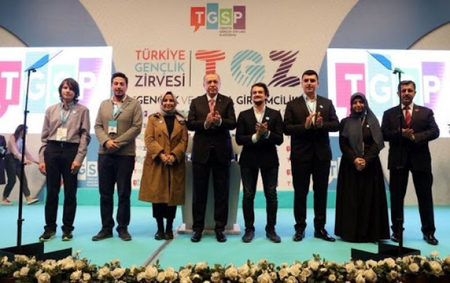 Türkiye Gençlik Zirvesi için geri sayım başladı