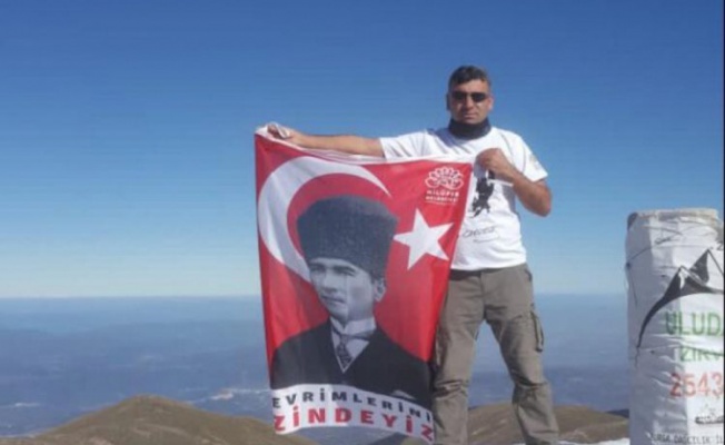 Uludağ'ın zirvesinde Atatürk'ü andılar