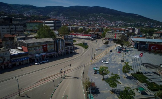 Bursa#039;da kamu kurum ve kuruluşlarının mesai saatlerinde değişiklik!