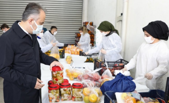 Bursa'da sağlık çalışanlarına vitamin destek paketi