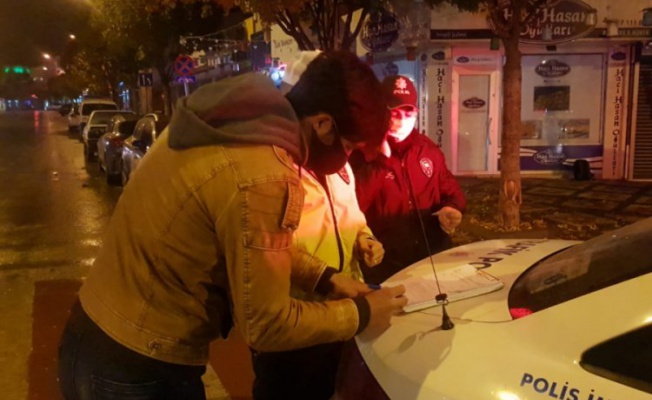 Bursa#039;da sokağa çıkma kısıtlamasına uymayan 11 kişi ceza yedi
