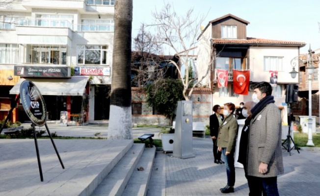 İsmet İnönü Mudanya'da anıtı önünde anıldı