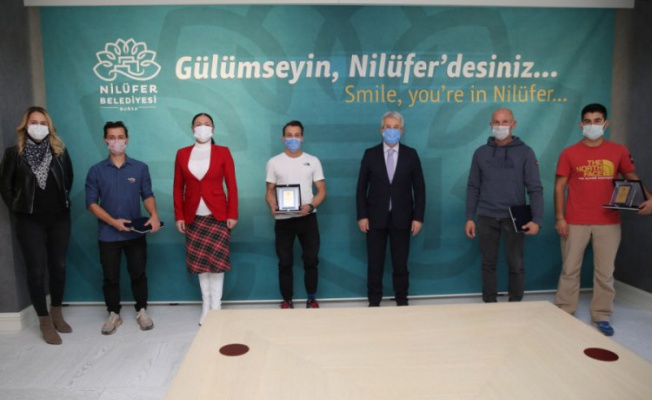 Nilüfer Belediye Başkanı Erdem'den gönüllü destekçilere teşekkür