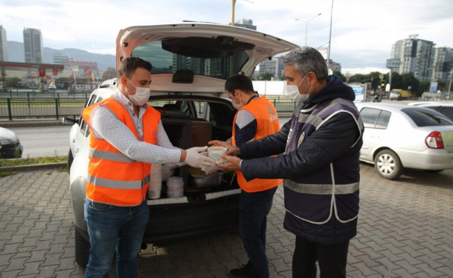 Nilüfer Belediyesi'nden emniyet güçlerine jest