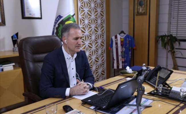 İnegöl Belediye Başkanı Taban, online halk günü düzenledi
