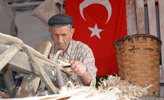 Küfe mesleğinin son temsilcisi: Hakkı Ateş