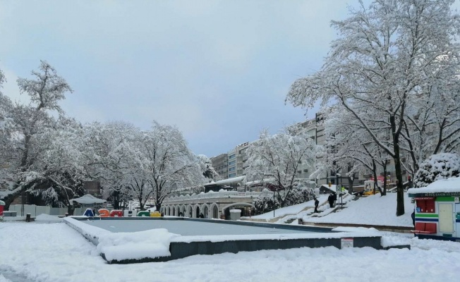Meteoroloji uyardı! Bursa'ya kar geri geliyor