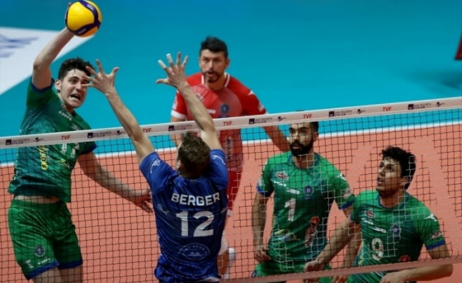 Bursa Büyükşehir Belediyespor, Halkbank deplasmanında mağlup oldu